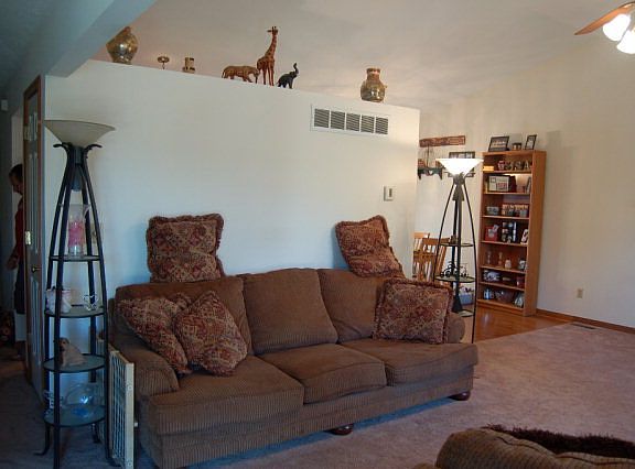 3rd image of 2157 Heron Ln
