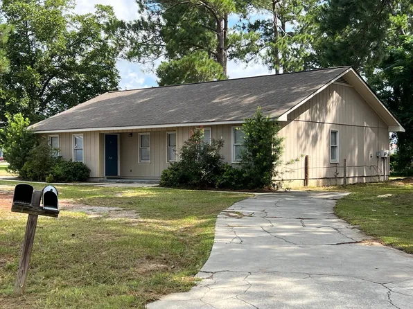 801 Robin Hood Trl #B, Statesboro, GA 30458