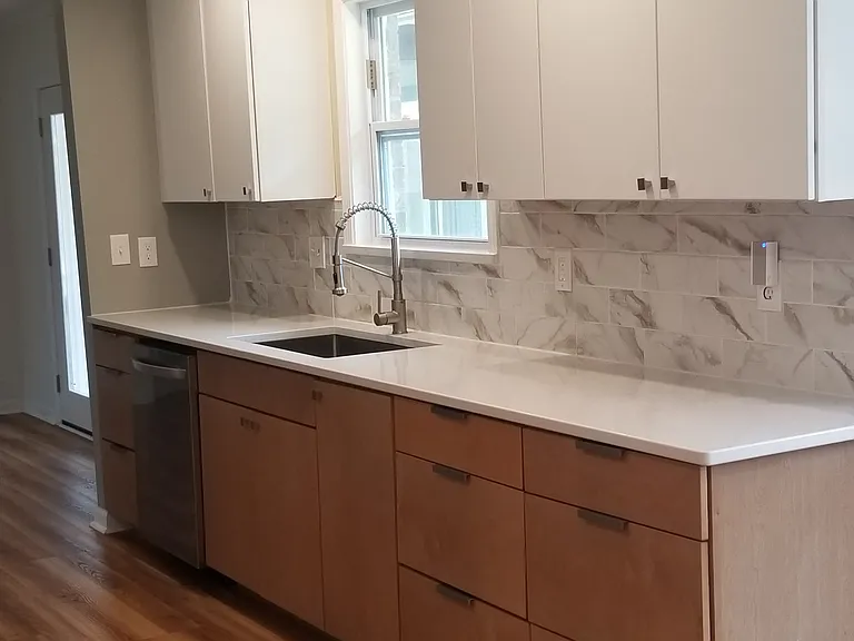 310 S 73rd Ave — Photo 7