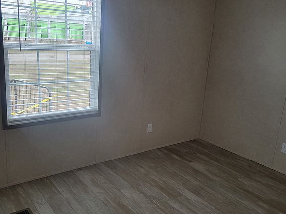 1st bedroom