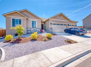 3911 S McKinley St, Kennewick, WA 99338