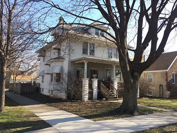 2nd image of 5858 W Waveland Ave