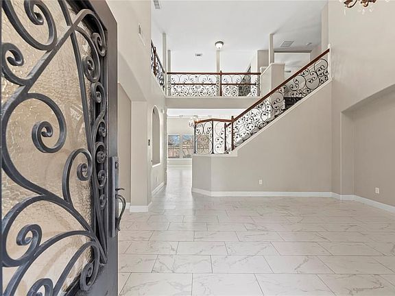 3rd image of 20418 Verde Canyon Dr