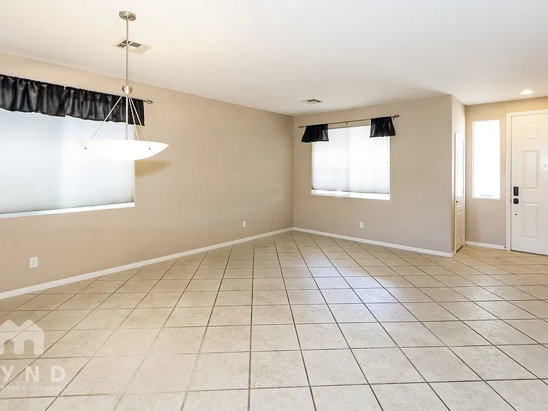2728 La Porte Ct — Photo 10
