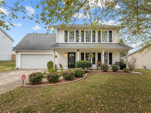 307 Carter Ridge Dr, Reidsville, NC 27320