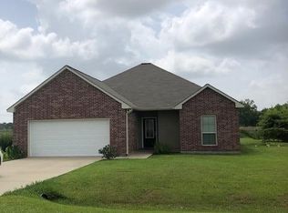 1098 Jordan Dr, Saint Martinville, LA 70582