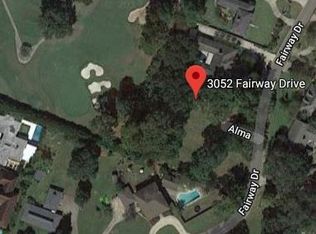 3052 Fairway Dr, Baton Rouge, LA 70809
