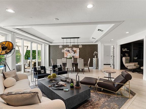 4th image of 2570 Crayton RD