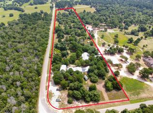 208 Old Potato Rd, Paige, TX 78659