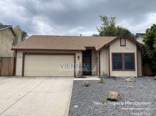 9013 Lanetry Ct, Elk Grove, CA 95758