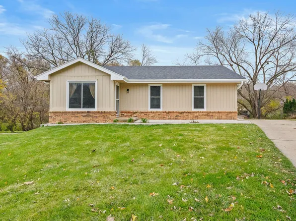 5625 SW 5th Pl, Des Moines, IA 50315