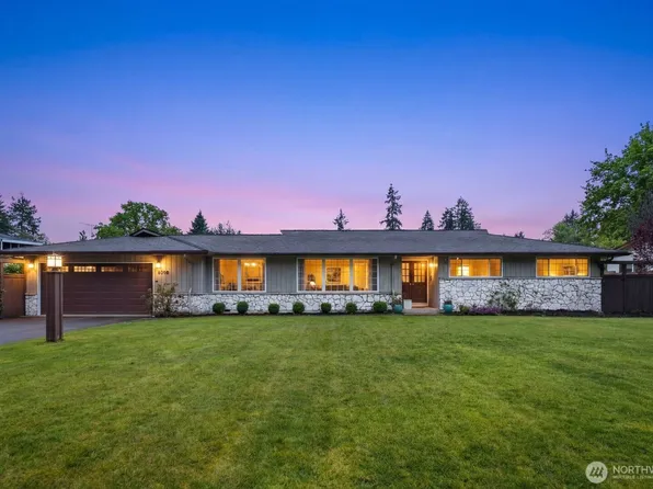 8008 Garnet Lane SW, Lakewood, WA 98498