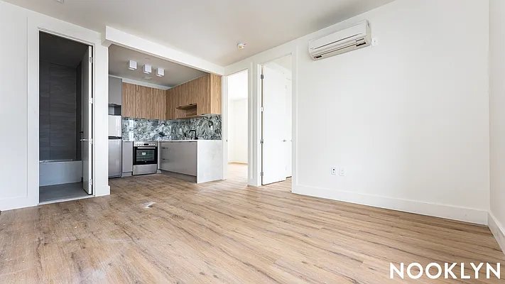 Rented by Nooklyn NYC LLC | media 21