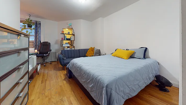 Rented by Bond New York | media 1