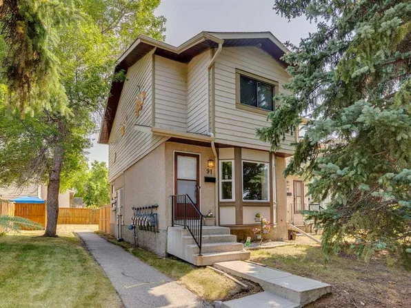 91 SW Deerfield Dr SE, Calgary, AB T2J 6T9