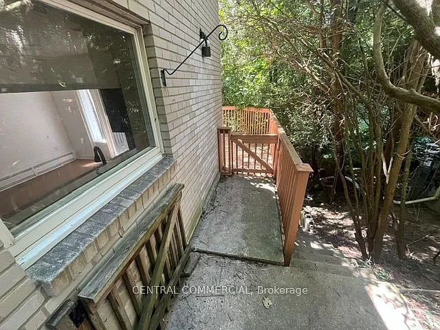 32 Heathview Ave — Photo 43