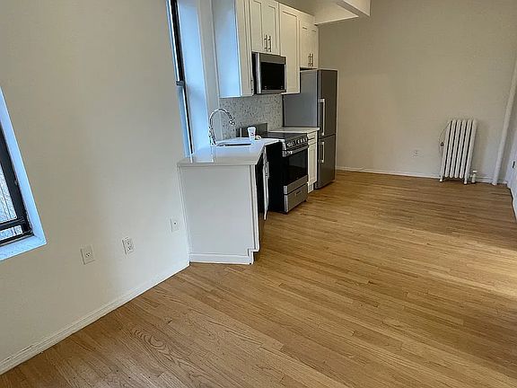 2nd image of 262 W 24th St APT 3D