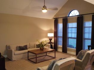 8644 Sawyer Brown Rd, Nashville, TN 37221