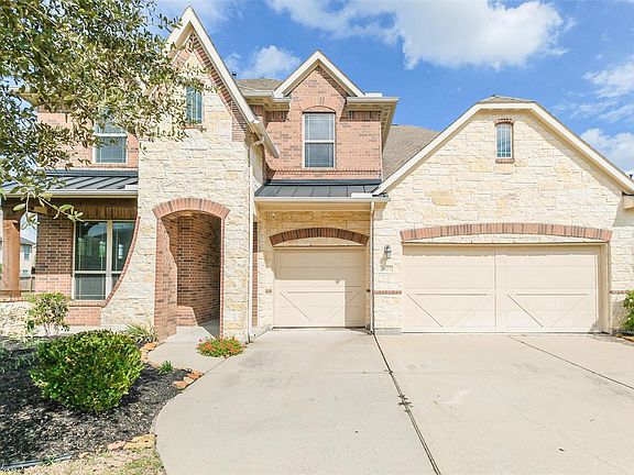 2nd image of 5922 Northcrest Village Way