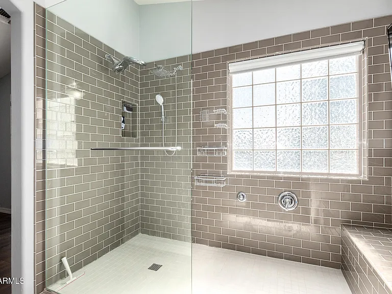 5257 W Belmont Ave — Photo 13
