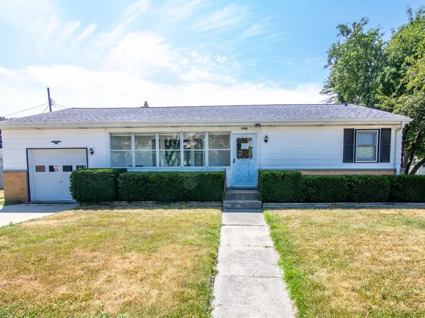 1318 S 10th STREET, Watertown, WI 53094