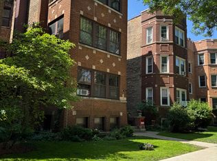 2041 W Farragut Ave APT 1, Chicago, IL 60625