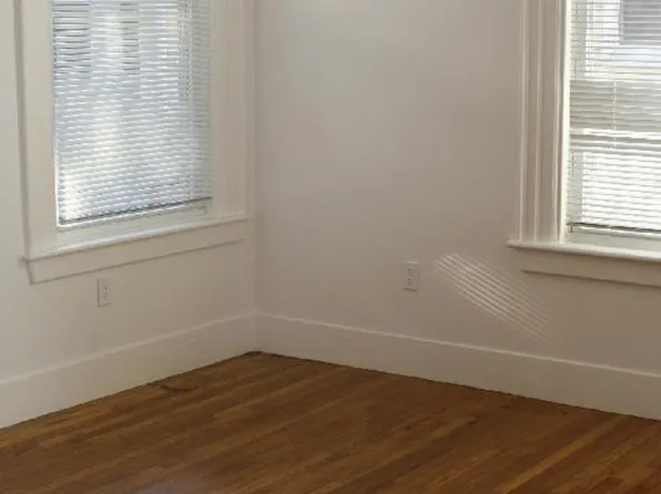 11 Wadsworth St, Allston, MA