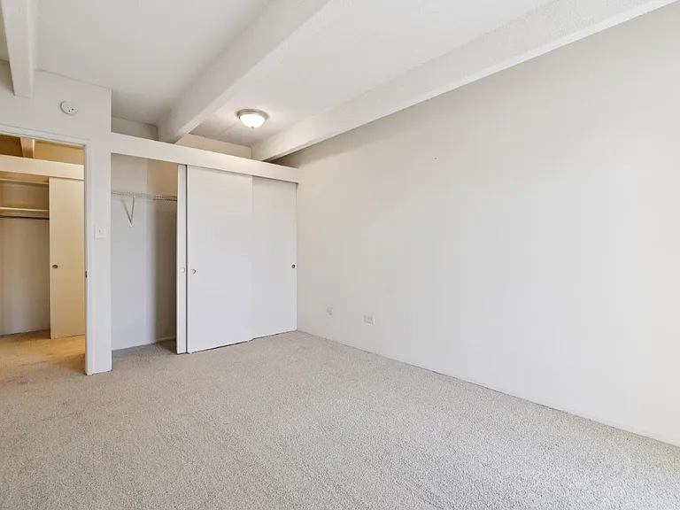 Tabor House — Photo 15