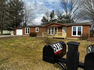 5414 Shawnee Dr, Albany, OH 45710
