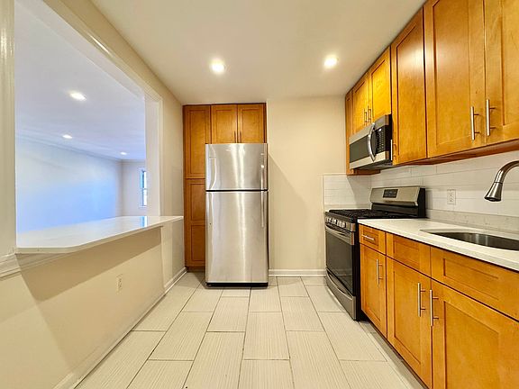 2nd image of 21-08 77th St #2