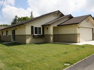 504 E Oak St, Lodi, CA 95240