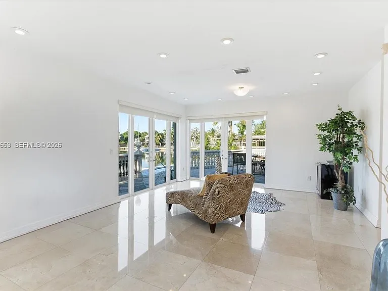1249 Biscaya Dr — Photo 35