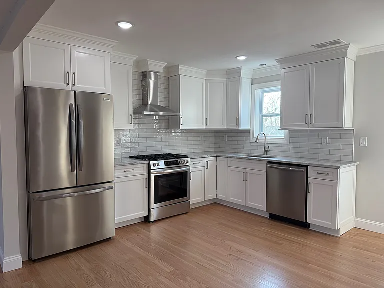 37 Brainerd Rd #37A — Photo 4