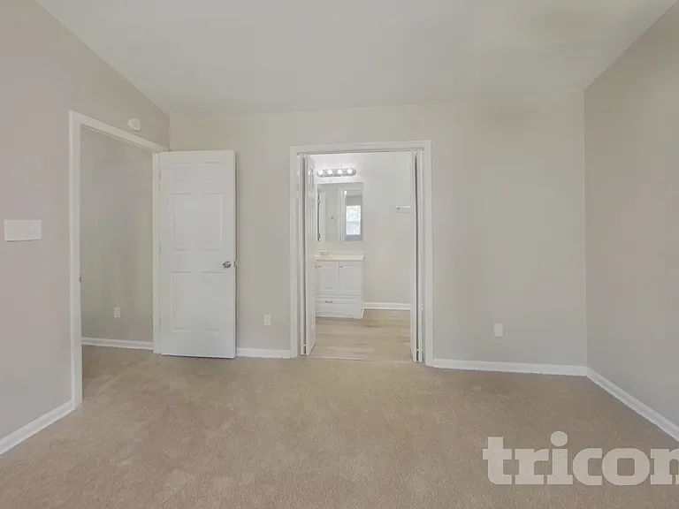 7631 Coffey Creek Dr — Photo 9