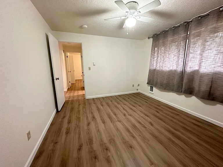 6055 SW 68th Ct — Photo 15
