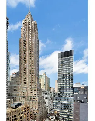 Sold by Compass | media 14