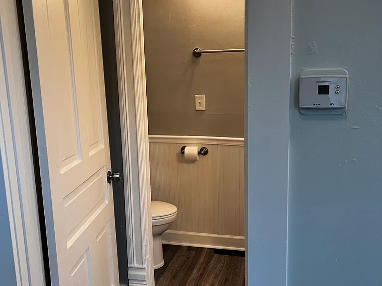 138 E Van Buren St — Photo 5