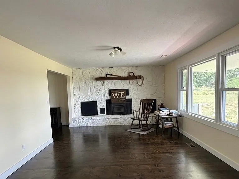 300 Oak Brook Estates Ln — Photo 15
