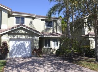 12587 NW 57th Pl, Pompano Beach, FL 33076