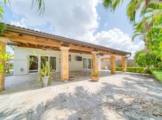 16544 SW 75th Ter, Miami, FL 33193