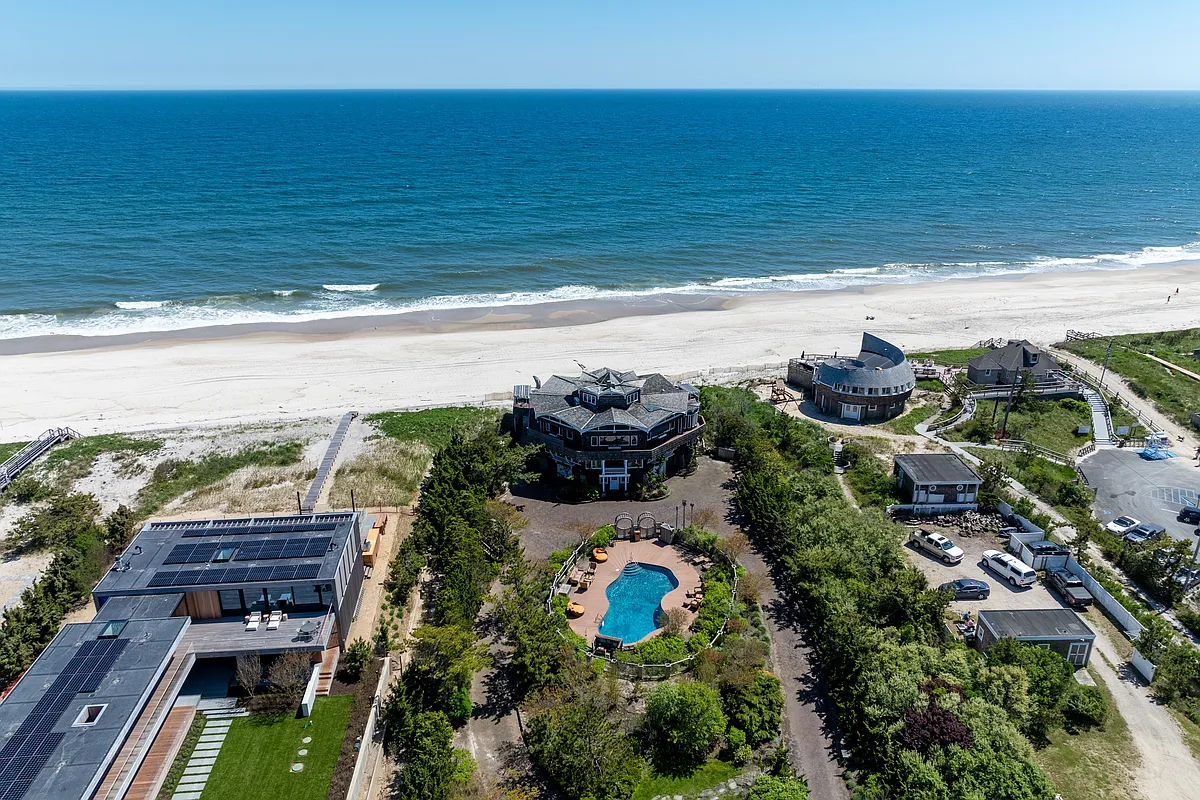 Building Photo - 174 Dune Rd