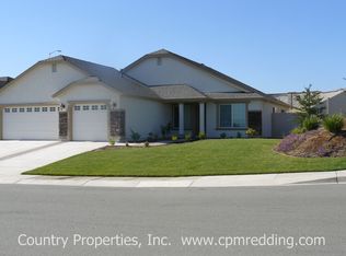 498 River Park Dr, Redding, CA 96003