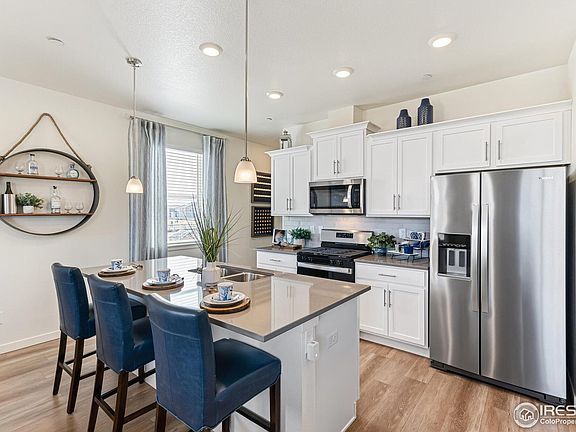 4th image of 1634 Knobby Pine Dr #B