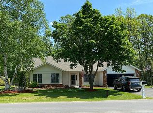 6 Independence Dr, Plattsburgh, NY 12901