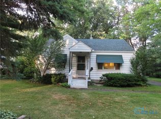 5962 Glasgow Rd, Sylvania, OH 43560