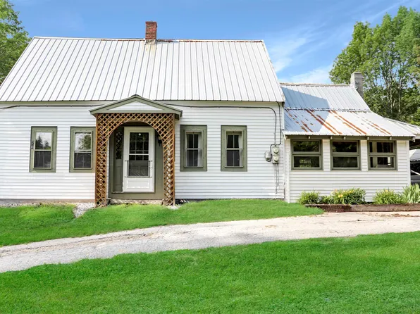 70 Sunnyside Avenue, Tamworth, NH 03886