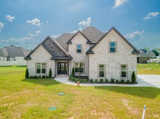 5404 Walnut Farms Blvd, Christiana, TN 37037