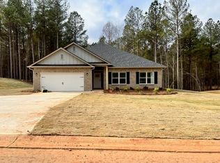 202 Eagle Heights Dr, Maysville, GA