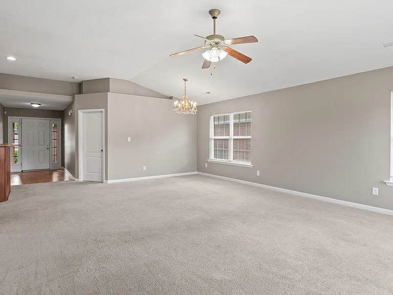 409 Summer Cove Cir NW — Photo 18