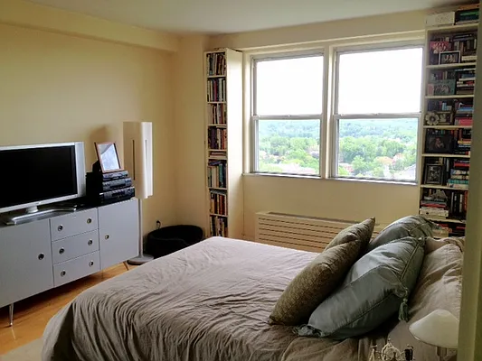 Sold by Owner | media 15